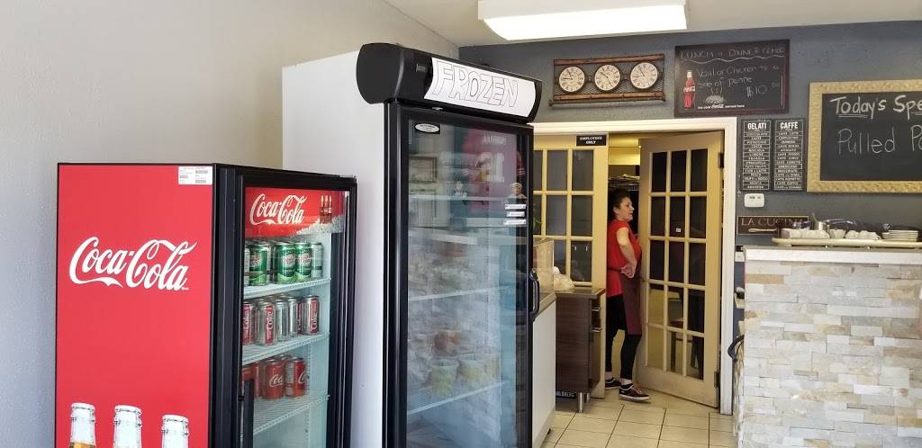 Tutto Panini & Pasta | restaurant | 5990 16th Ave, Markham, ON L6E 1A2, Canada | 9055548485 OR +1 905-554-8485