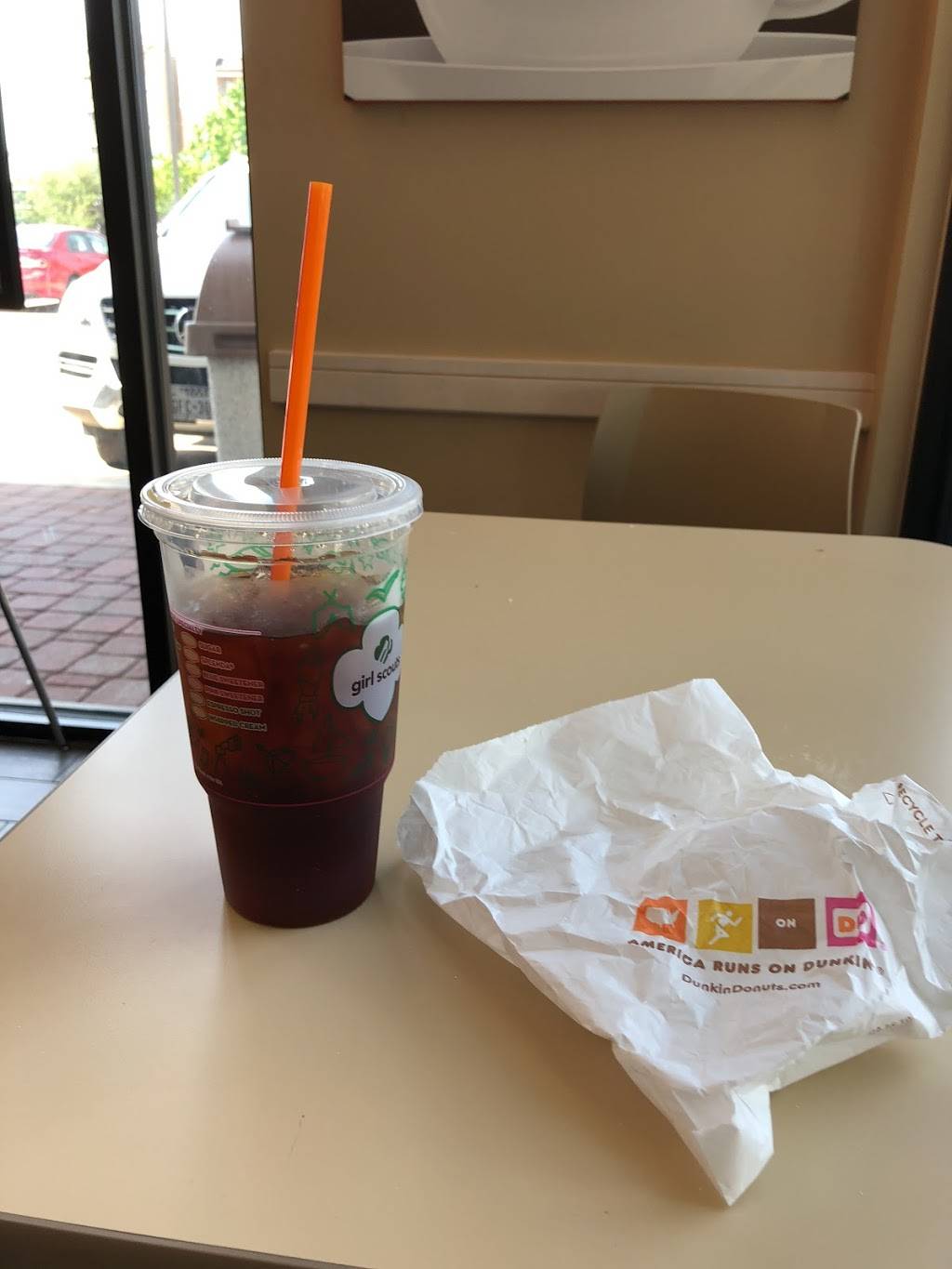 Dunkin | cafe | 5801 Memorial Dr, Houston, TX 77007, USA | 8329627118 OR +1 832-962-7118