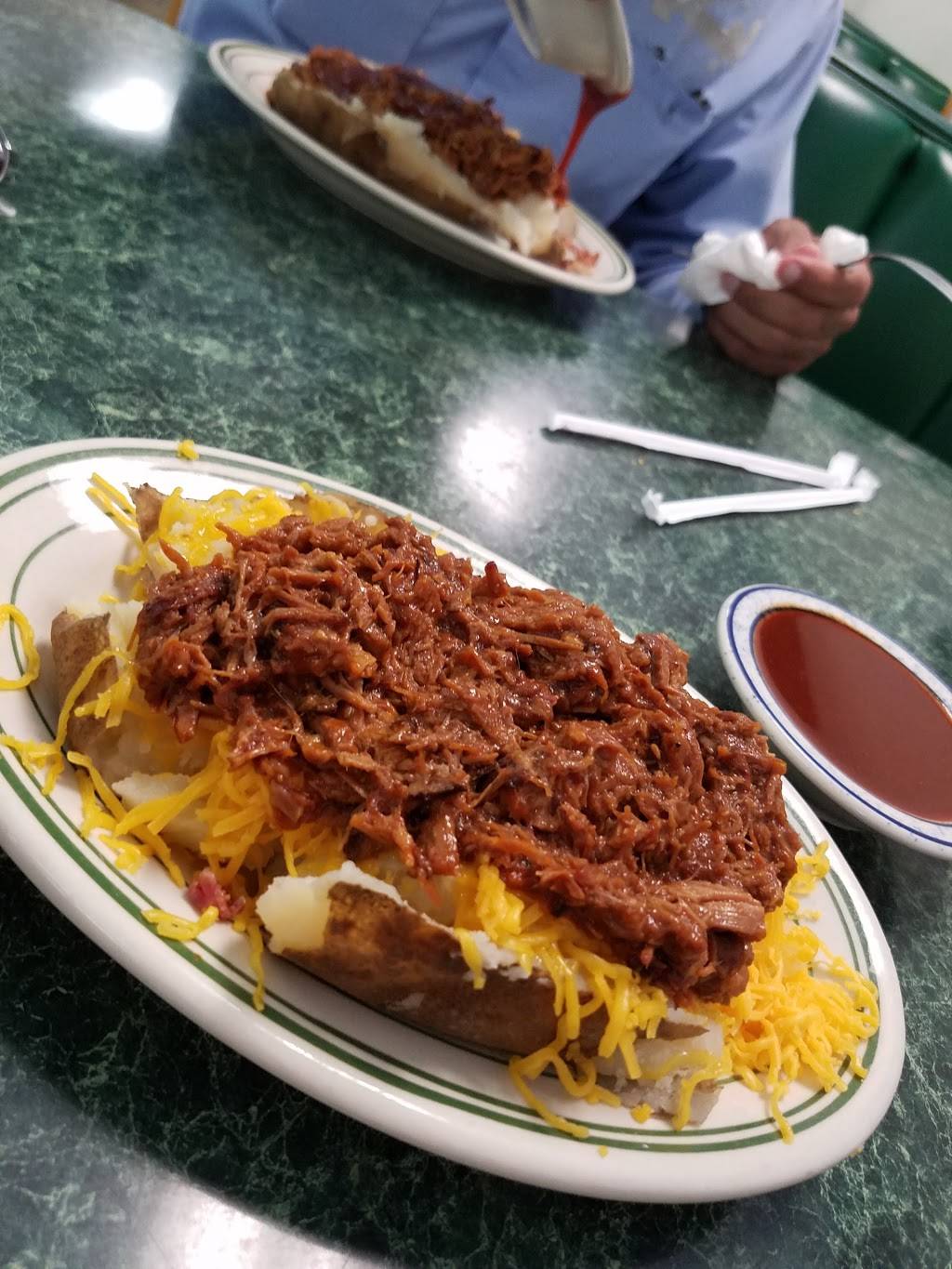 MOs B-B-Q | restaurant | 8321 Farm to Market 1960 Bypass Rd W, Humble, TX 77338, USA | 2815483777 OR +1 281-548-3777