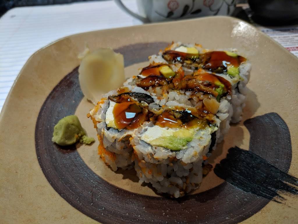 Maguro House | restaurant | 29 East Central Street, Franklin, MA 02038, USA | 5085208899 OR +1 508-520-8899