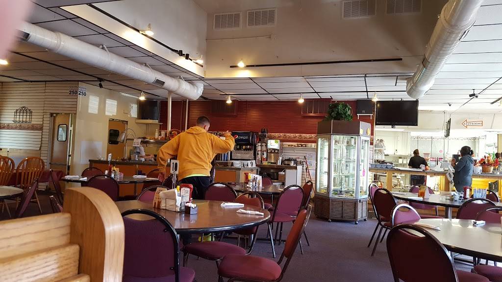 Lake Avenue Restaurant | restaurant | 200 S Lake Ave, Crandon, WI 54520, USA | 7154781010 OR +1 715-478-1010