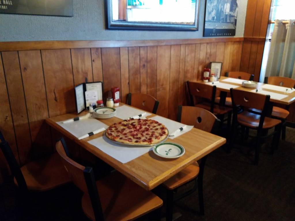 Luigis Pizza And Catering | restaurant | 9950 Transit Rd, East Amherst, NY 14051, USA | 7166398162 OR +1 716-639-8162