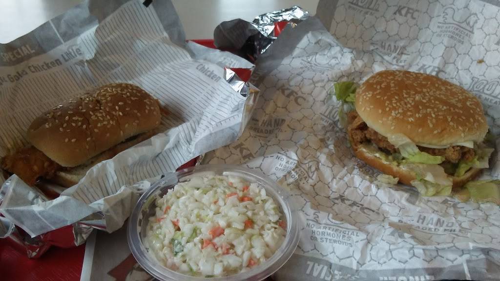 KFC | restaurant | 23450 Van Dyke Ave, Warren, MI 48089, USA | 5867592470 OR +1 586-759-2470
