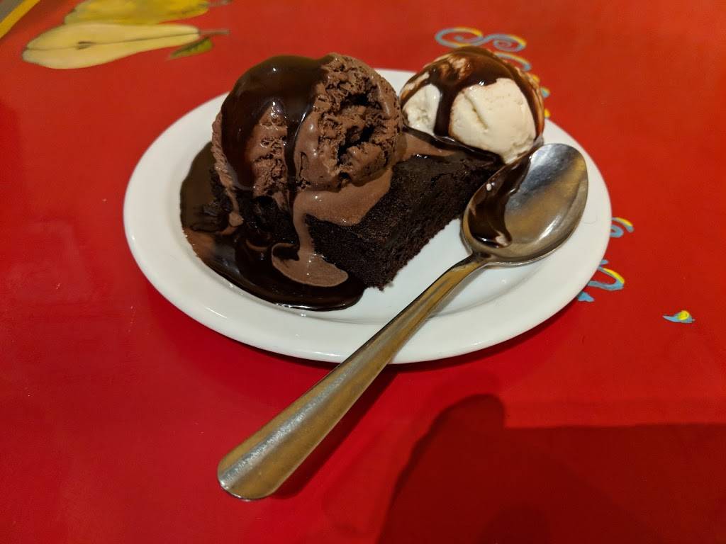 Screamin Mimis Ice Cream | restaurant | 6902 Sebastopol Ave, Sebastopol, CA 95472, USA | 7078235902 OR +1 707-823-5902