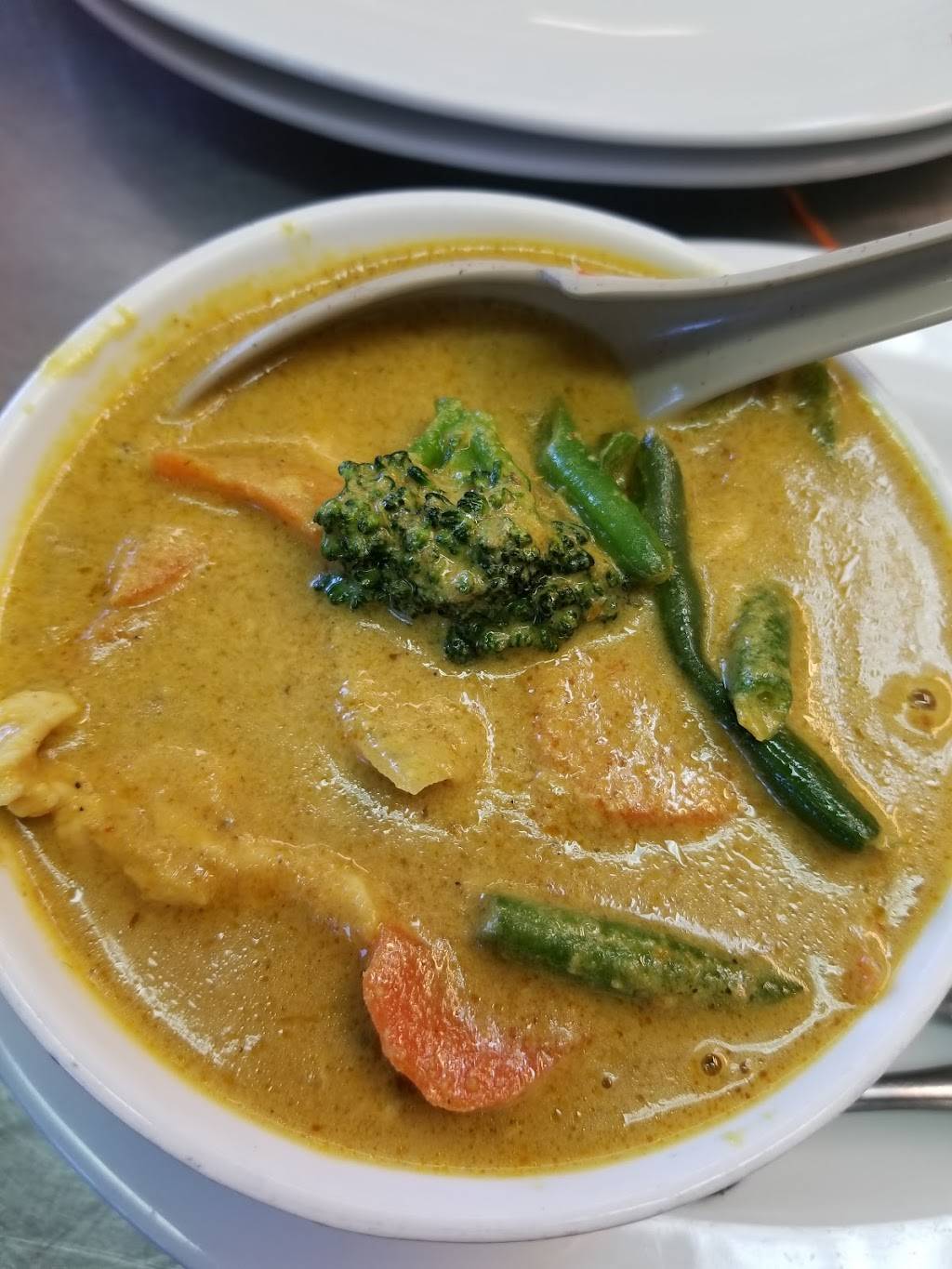 Thai Kettle | restaurant | 621 Del Ganado Rd, San Rafael, CA 94903, USA | 4152267994 OR +1 415-226-7994