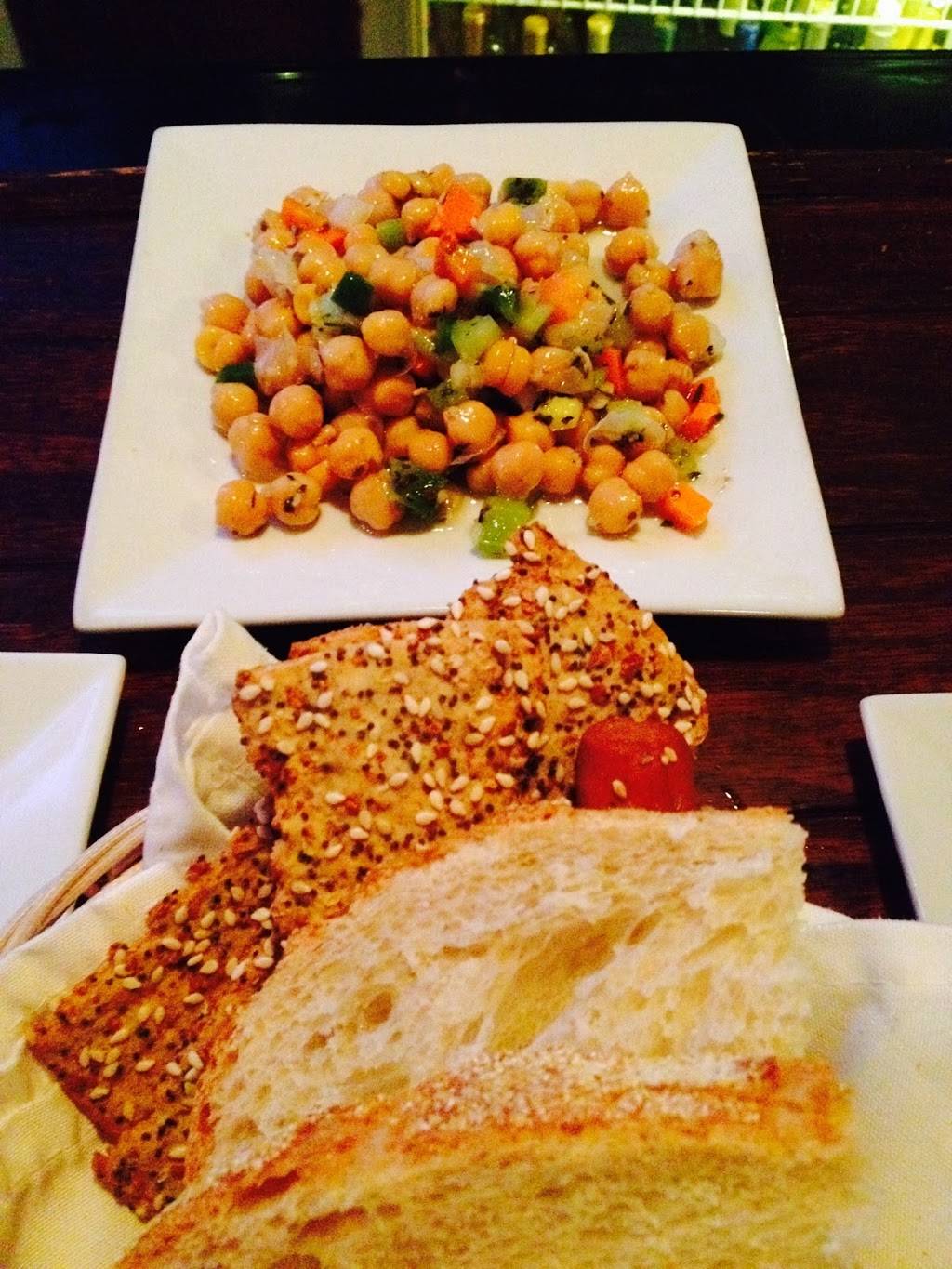 Augies Numero #1 Restaurant & Pizza | restaurant | 30 Germantown Rd, Danbury, CT 06810, USA | 2037447809 OR +1 203-744-7809