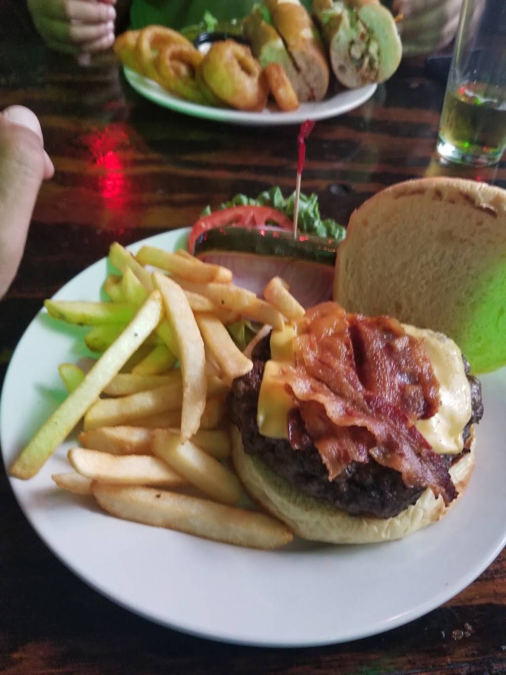 Tonys Sports Bar & Grill | night club | 8610 Roswell Rd, Sandy Springs, GA 30350, USA | 7705522233 OR +1 770-552-2233