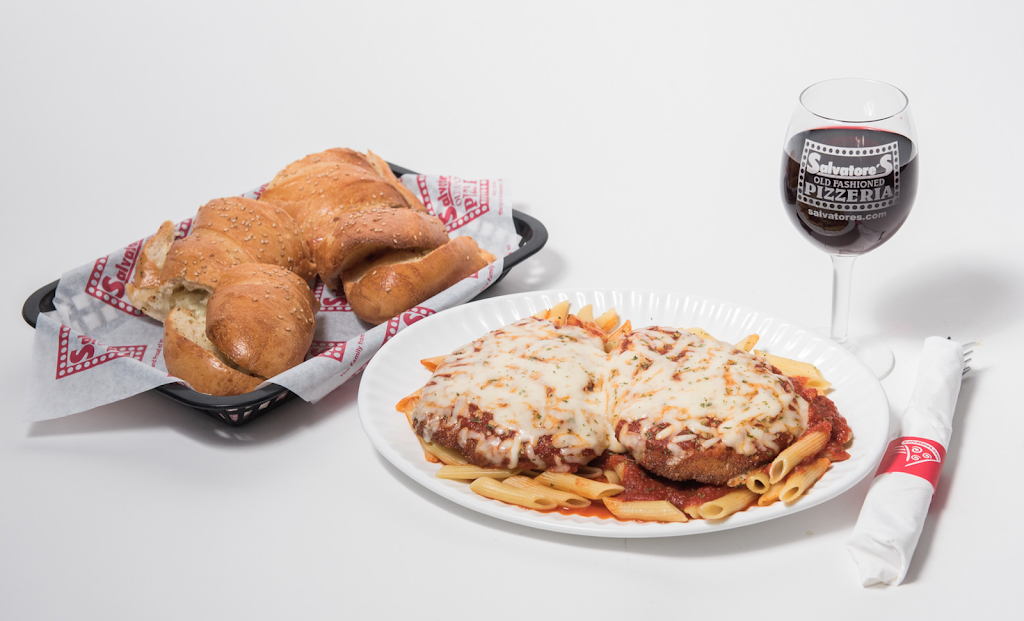 Salvatores Old Fashioned Pizzeria | meal delivery | 55 S Main St, Fairport, NY 14450, USA | 5852235555 OR +1 585-223-5555