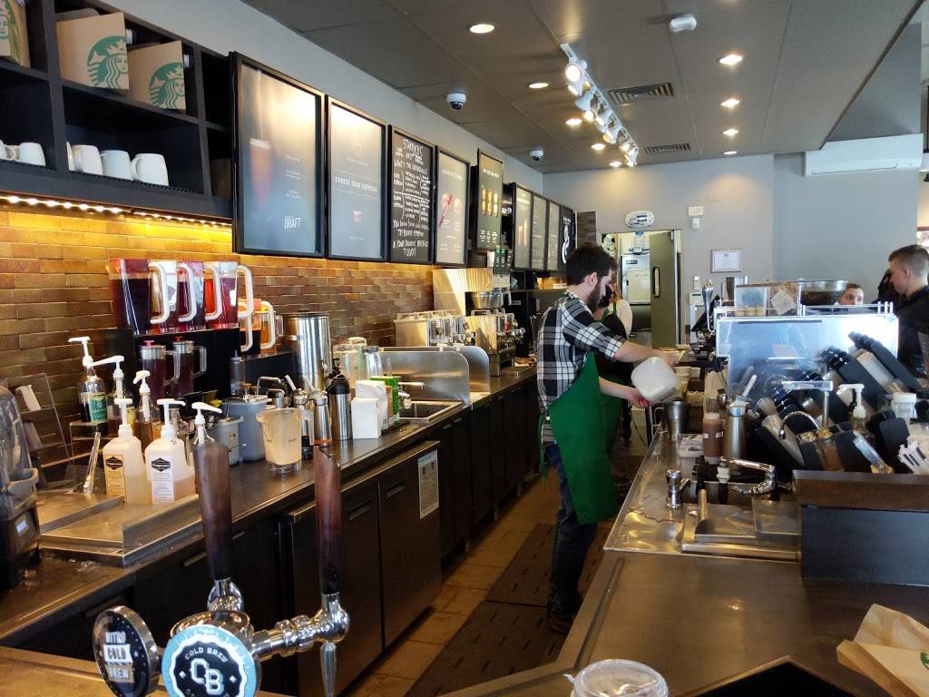 Starbucks | cafe | 1150 Williston Rd Unit 2, South Burlington, VT 05403, USA | 8026516873 OR +1 802-651-6873