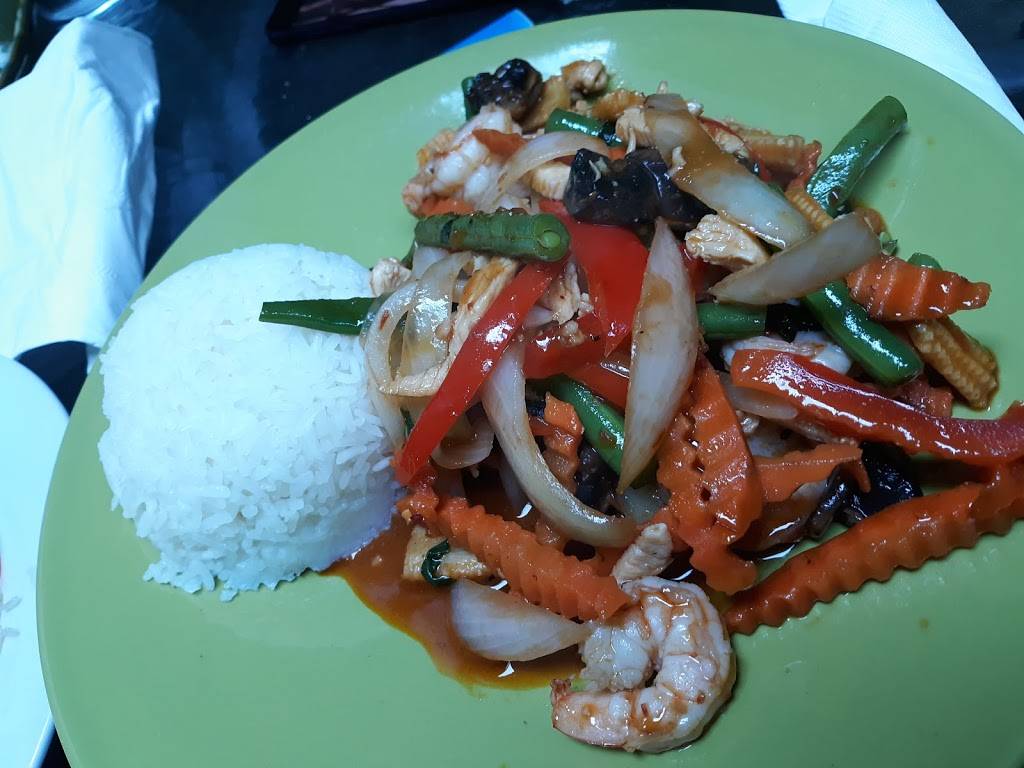 Rising Sons Thai Restaurant | restaurant | 617 State St, Madison, WI 53703, USA | 6086614334 OR +1 608-661-4334