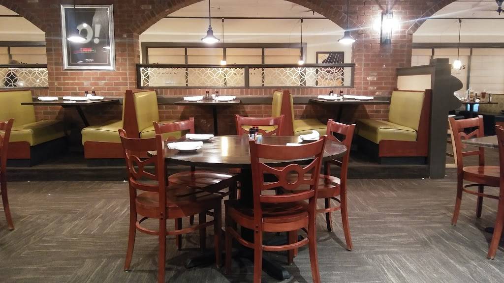 OCharley’s Restaurant & Bar | restaurant | 4641 National Rd E, Richmond, IN 47374, USA | 7659621305 OR +1 765-962-1305