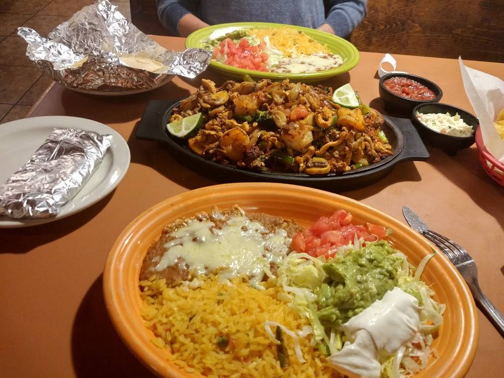 Jalisco Mexican Restaurant | restaurant | 1303 N Royal Ave, Front Royal, VA 22630, USA | 5406928125 OR +1 540-692-8125
