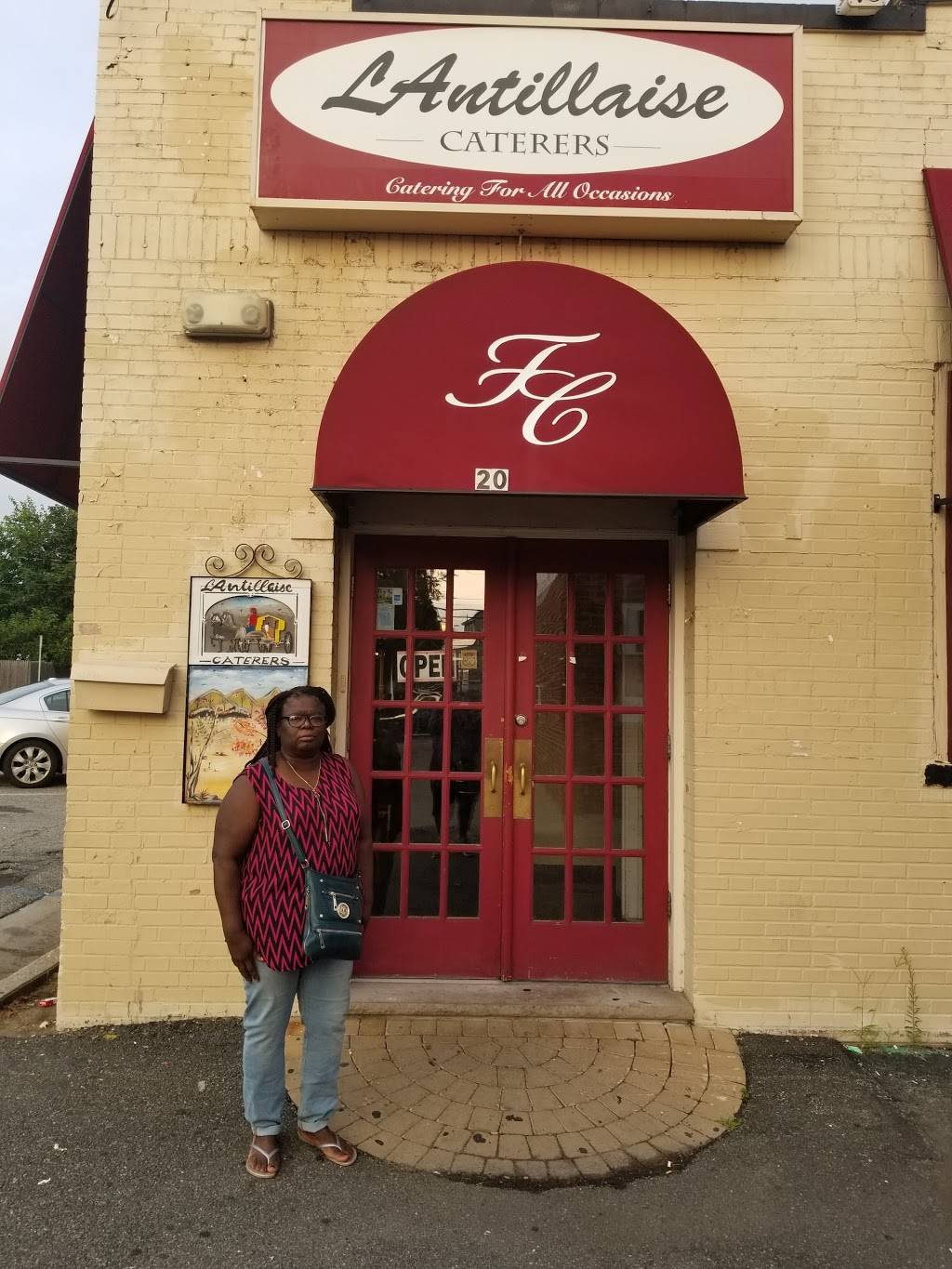 Lantillaise Caterers and Restaurant | restaurant | 20 New Hyde Park Rd, Franklin Square, NY 11010, USA | 5162165444 OR +1 516-216-5444