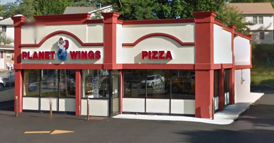 Planet Wings | restaurant | 171 W Main St, Middletown, NY 10940, USA | 8453460060 OR +1 845-346-0060