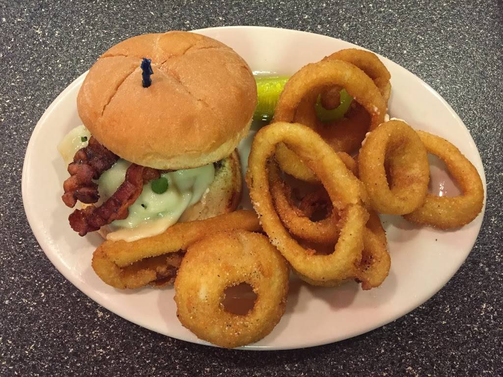 East Main Street Cafe | restaurant | 129 E Main St #8, Webster, MA 01570, USA | 5089490323 OR +1 508-949-0323