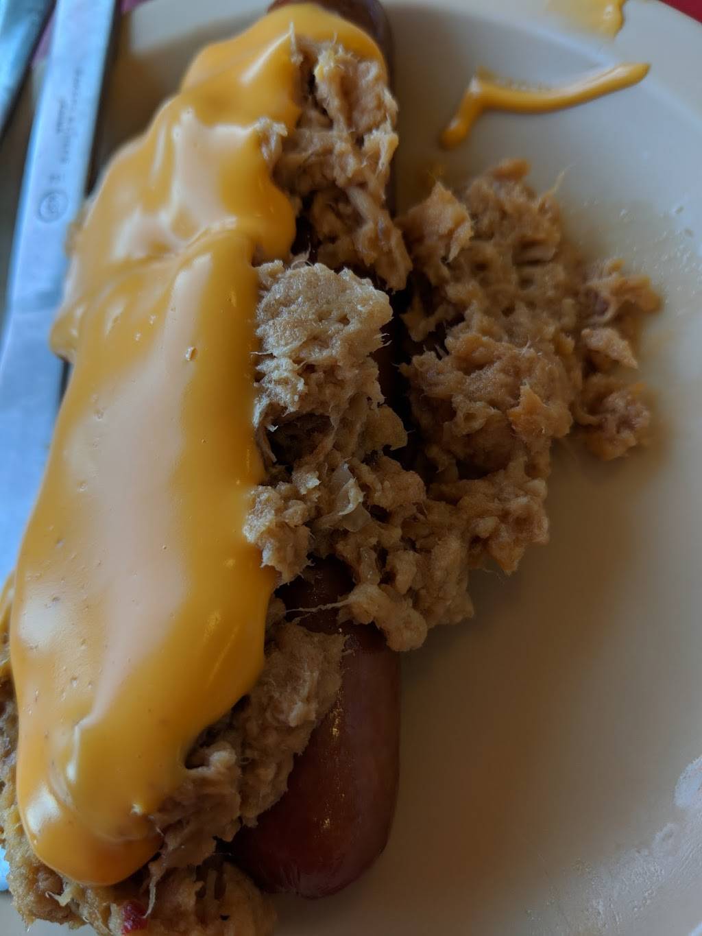 Dougs Hot Dogs | restaurant | 9643 Granby St, Norfolk, VA 23503, USA | 7573337806 OR +1 757-333-7806