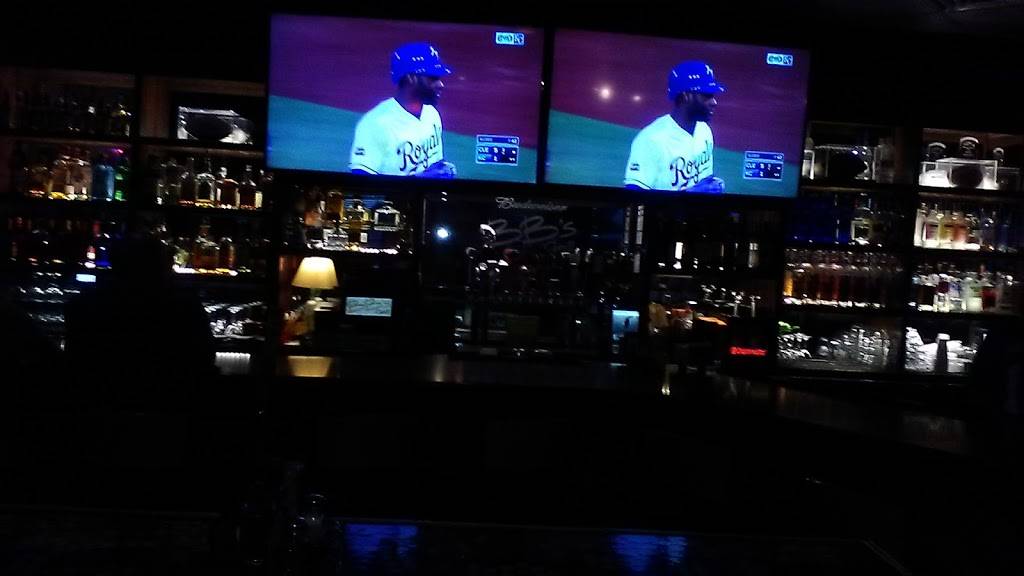 BBs Grill Spring Hill | restaurant | 22362 S Harrison St, Spring Hill, KS 66083, USA | 9135922335 OR +1 913-592-2335