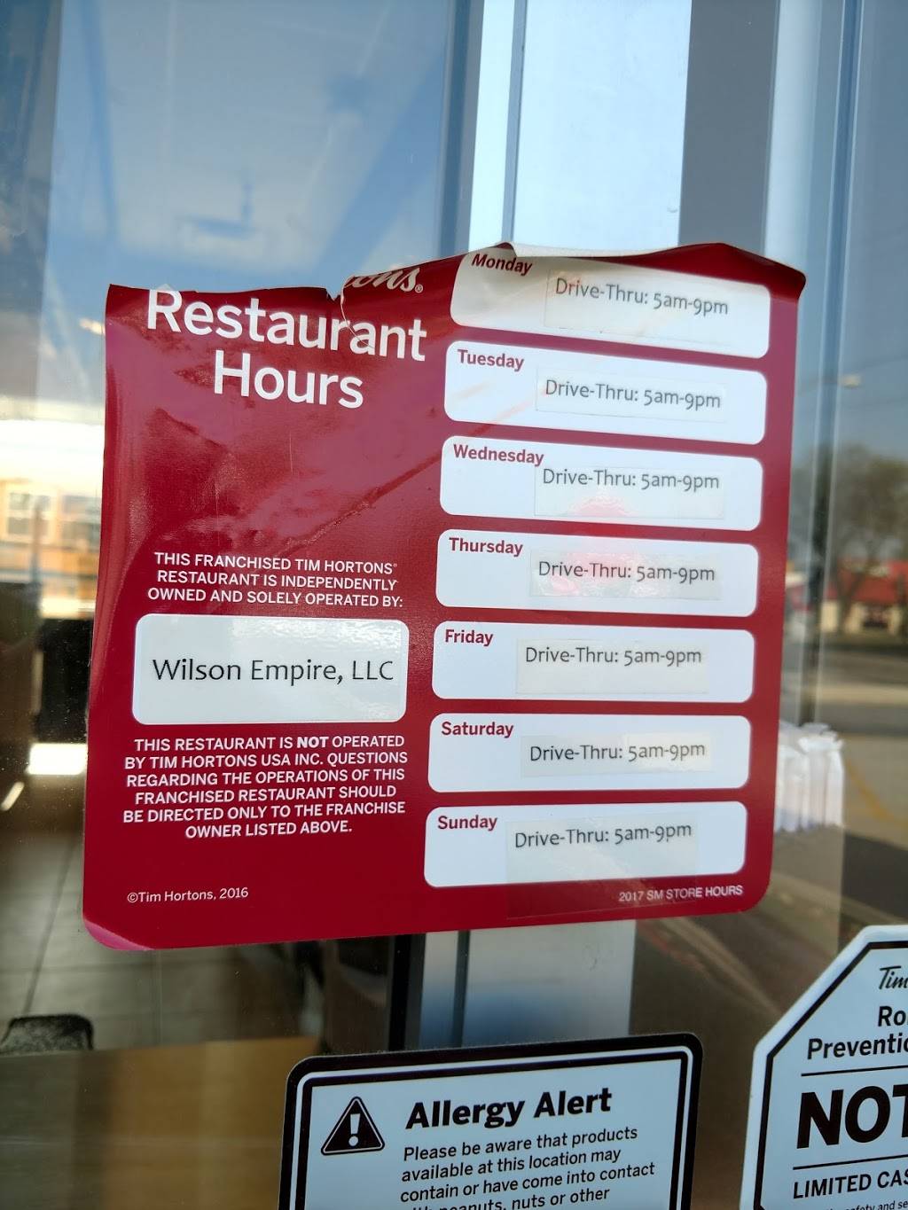 Tim Hortons | restaurant | 3120 E Main St, Columbus, OH 43209, USA | 6148249468 OR +1 614-824-9468