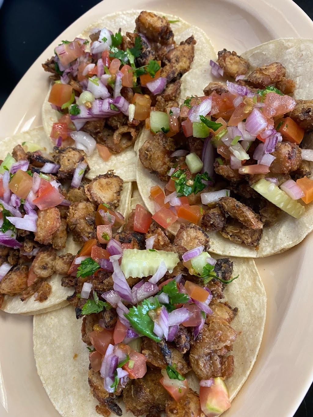 Mariscos los buzzos | restaurant | 14845 Seventh St, Victorville, CA 92395, USA | 4422427435 OR +1 442-242-7435