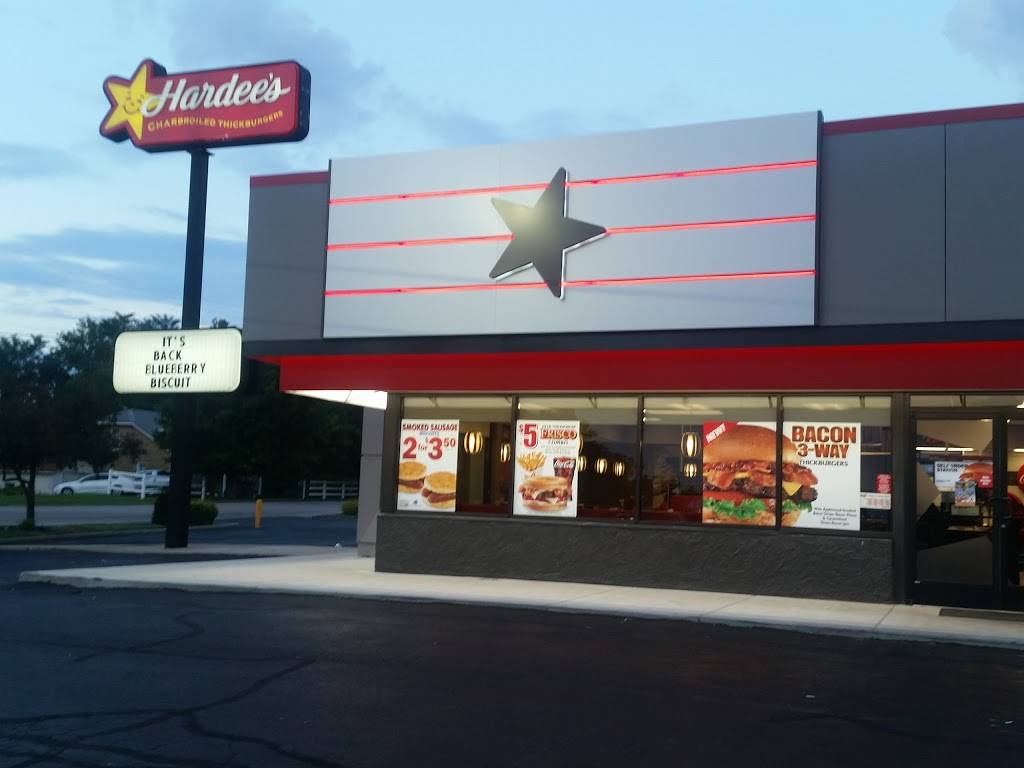 Hardees | restaurant | 902 S Holly St, Monterey, TN 38574, USA | 9318393505 OR +1 931-839-3505