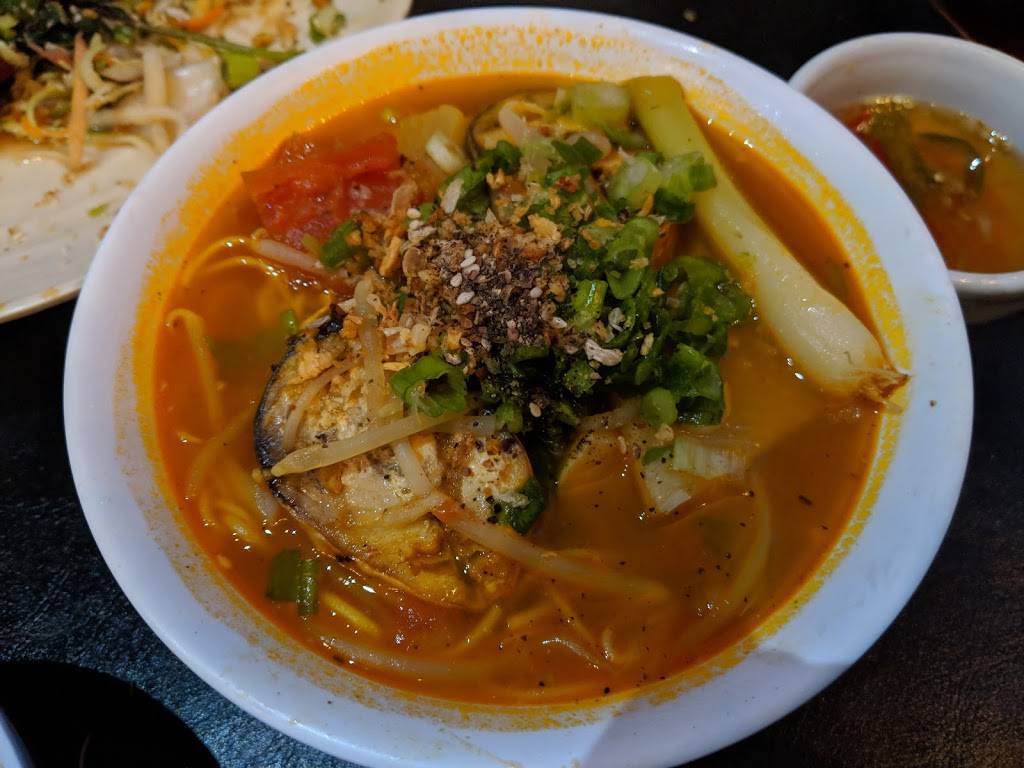 The Temple Club | restaurant | 2307 International Blvd, Oakland, CA 94601, USA | 5104793680 OR +1 510-479-3680