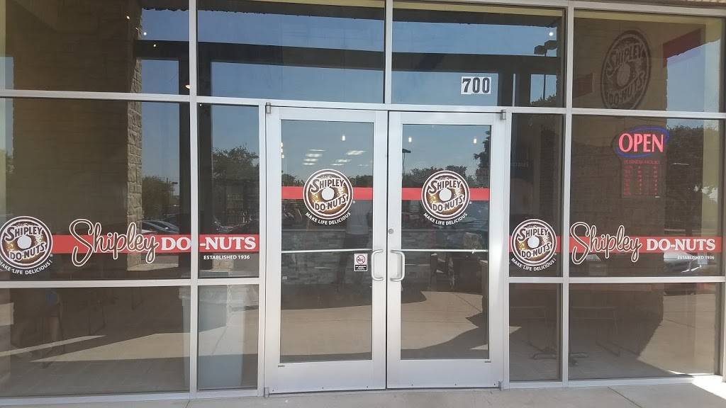 Shipley Do-Nuts | bakery | 1700 W Parmer Ln Suite 700, Austin, TX 78727, USA | 5125848125 OR +1 512-584-8125