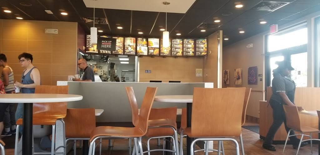 Taco Bell | meal takeaway | 1983 Whitten Rd, Memphis, TN 38133, USA | 9019370329 OR +1 901-937-0329