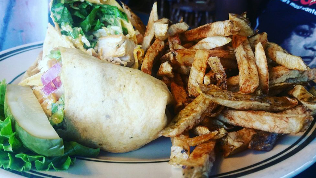 Kellys Tavern - Greenbrier | restaurant | 1412 Greenbrier Pkwy, Chesapeake, VA 23320, USA | 7575231781 OR +1 757-523-1781