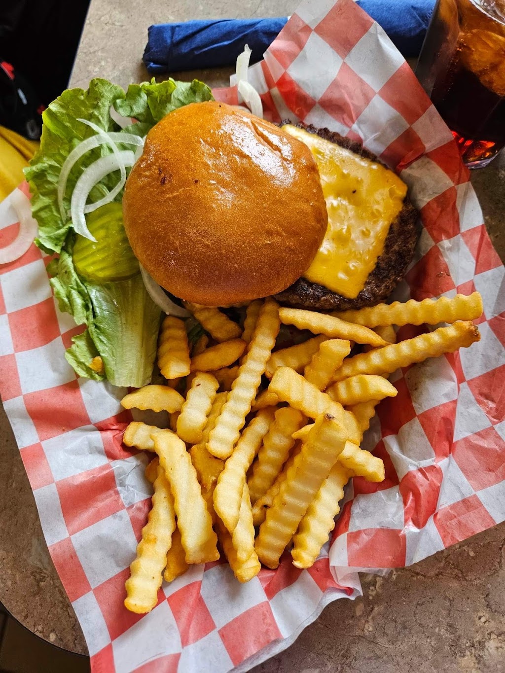 EastRiver Diner LLC | restaurant | 711 W Garfield Ave, Gettysburg, SD 57442, USA | 6057694475 OR +1 605-769-4475