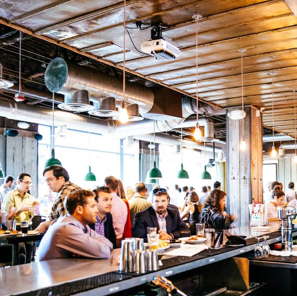 Highline RxR | restaurant | 2010 Crystal Dr, Arlington, VA 22202, USA | 7034132337 OR +1 703-413-2337