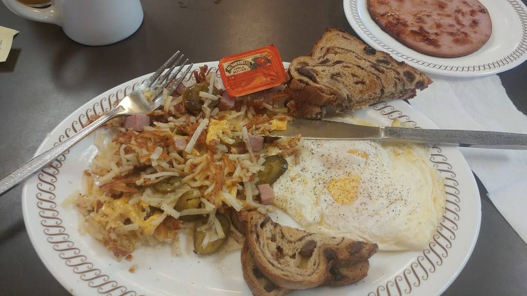 Waffle House | meal takeaway | 1931 St E 60th St, Anderson, IN 46013, USA | 7656497631 OR +1 765-649-7631