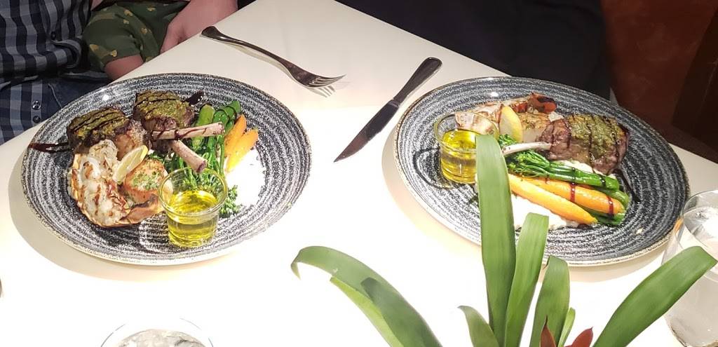 Palm Court Italian Grill | restaurant | 5500 Gulf Blvd, St Pete Beach, FL 33706, USA | 7273632358 OR +1 727-363-2358