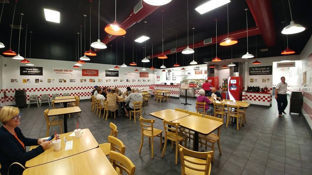 Five Guys | meal takeaway | 3267 Hodges Blvd, Jacksonville, FL 32224, USA | 9049924680 OR +1 904-992-4680