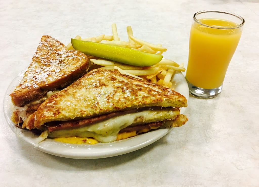 El Charro Cafe | cafe | 575 W Bardsley Ave, Tulare, CA 93274, USA | 5594675479 OR +1 559-467-5479