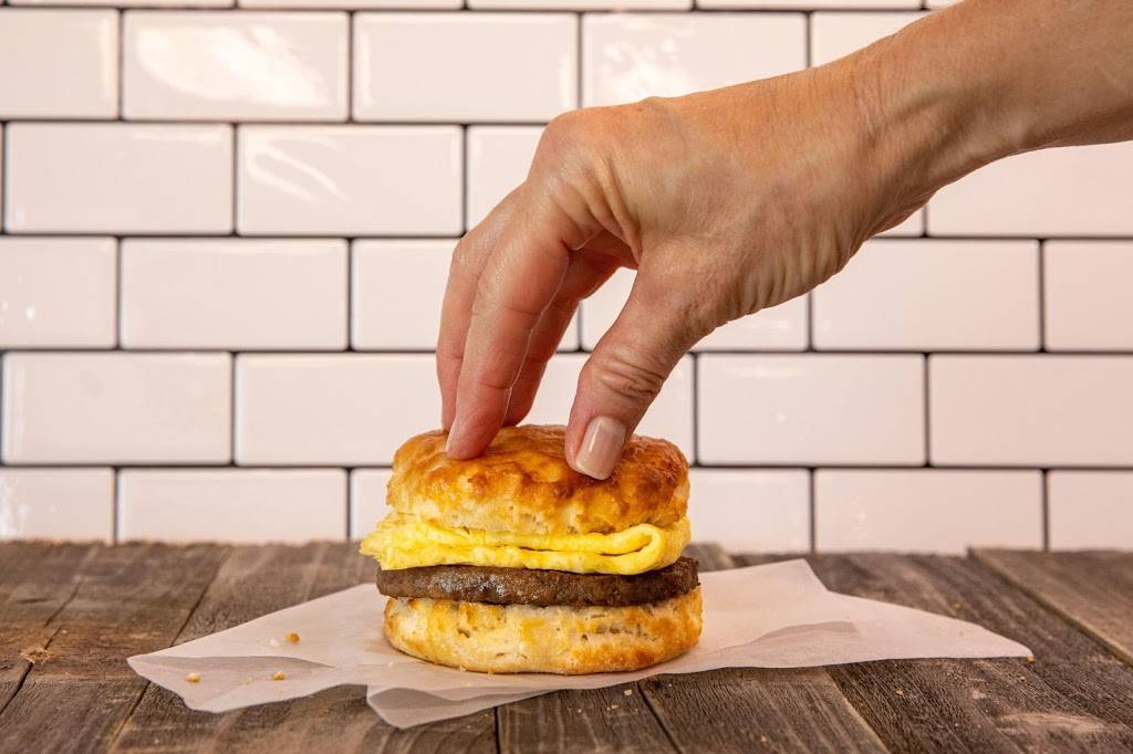 Hardees | restaurant | 161 Commerce Dr, Villa Rica, GA 30180, USA | 7704590969 OR +1 770-459-0969