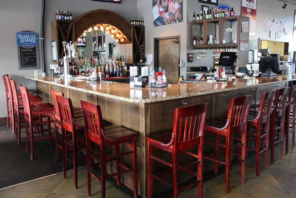 Mugshots | restaurant | 1919 Kentucky Ave #101, Vestavia Hills, AL 35216, USA | 2058249030 OR +1 205-824-9030