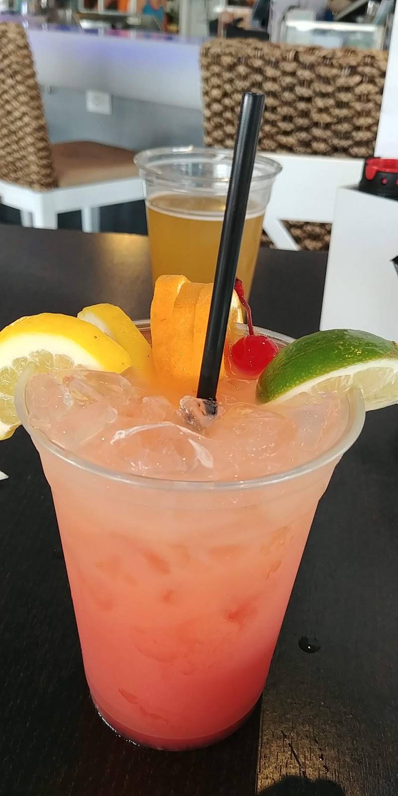 Boathouse Lakeside Bar & Grill | restaurant | 107 Village Marina Rd, Eldon, MO 65026, USA | 5735529464 OR +1 573-552-9464