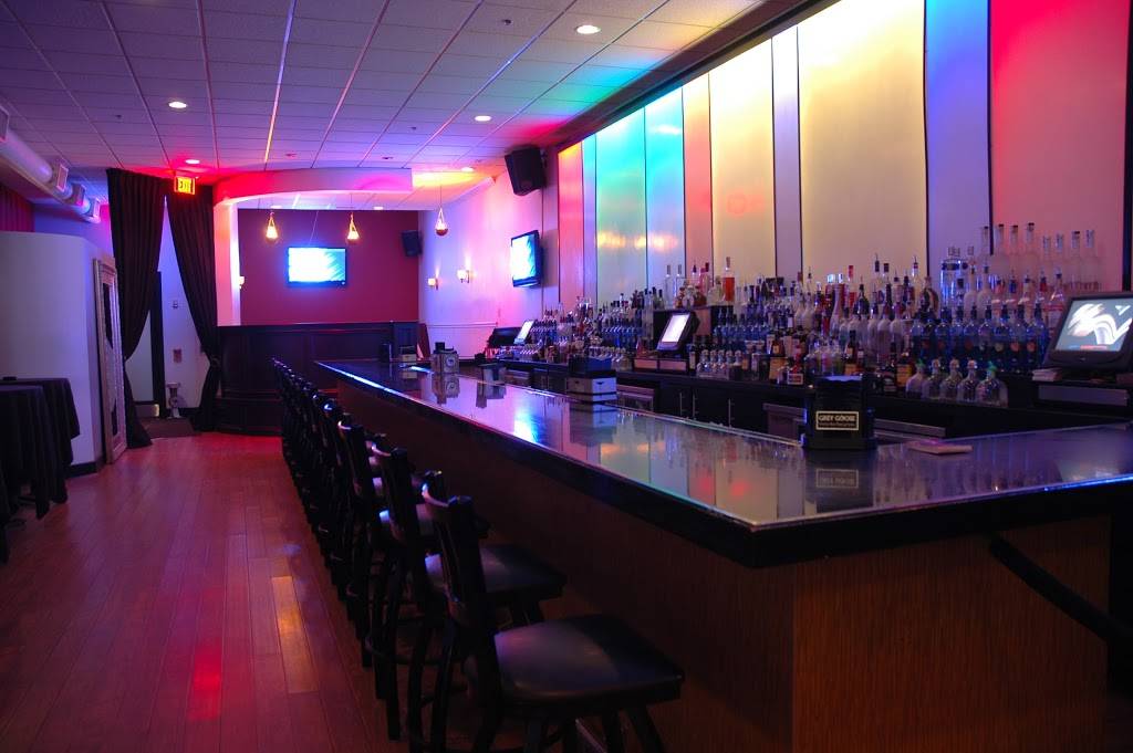 6 Lounge | restaurant | 247 S Meridian St, Indianapolis, IN 46225, USA | 3176386660 OR +1 317-638-6660