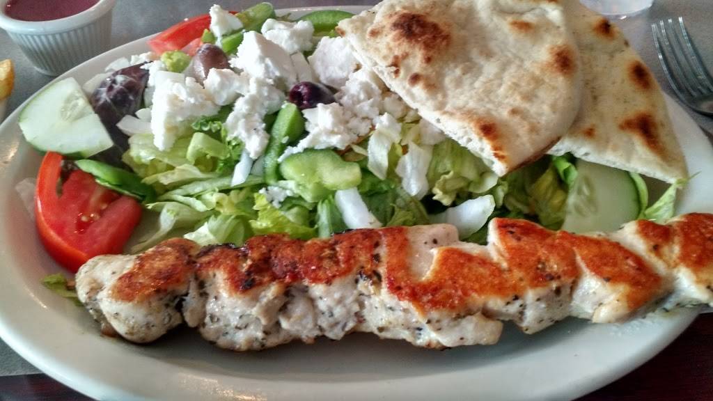 Johns Family Restaurant | restaurant | 2002 Westinghouse Blvd, Charlotte, NC 28241, USA | 7045886613 OR +1 704-588-6613