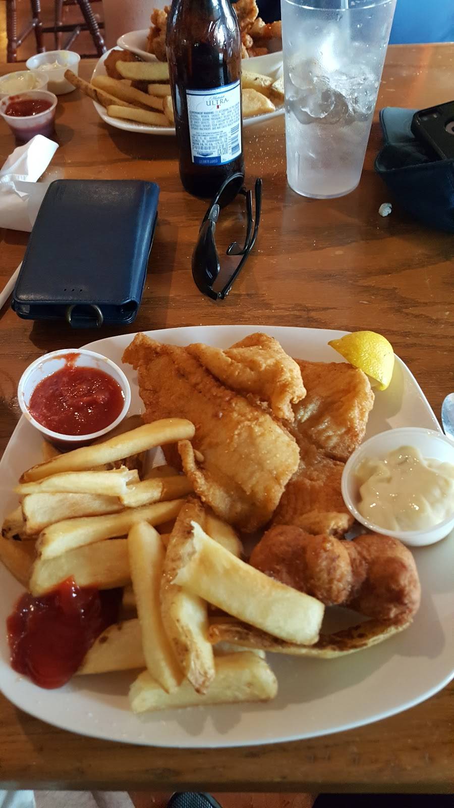 Goat Island Restaurant | restaurant | 9645 Washington Davis Road, Summerton, SC 29148, USA | 8034788165 OR +1 803-478-8165