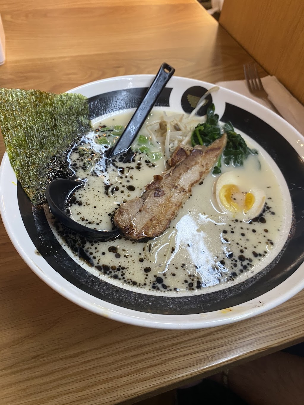 Silverlake Ramen | restaurant | Shoppes Dr, Chino Hills, CA 91709, USA | 9096966052 OR +1 909-696-6052