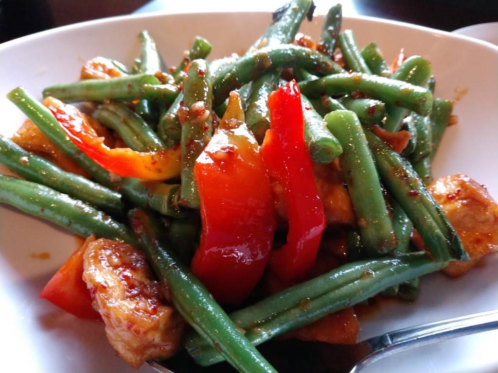 Phnom Penh House | restaurant | 1514 Webster St, Alameda, CA 94501, USA | 5108933825 OR +1 510-893-3825