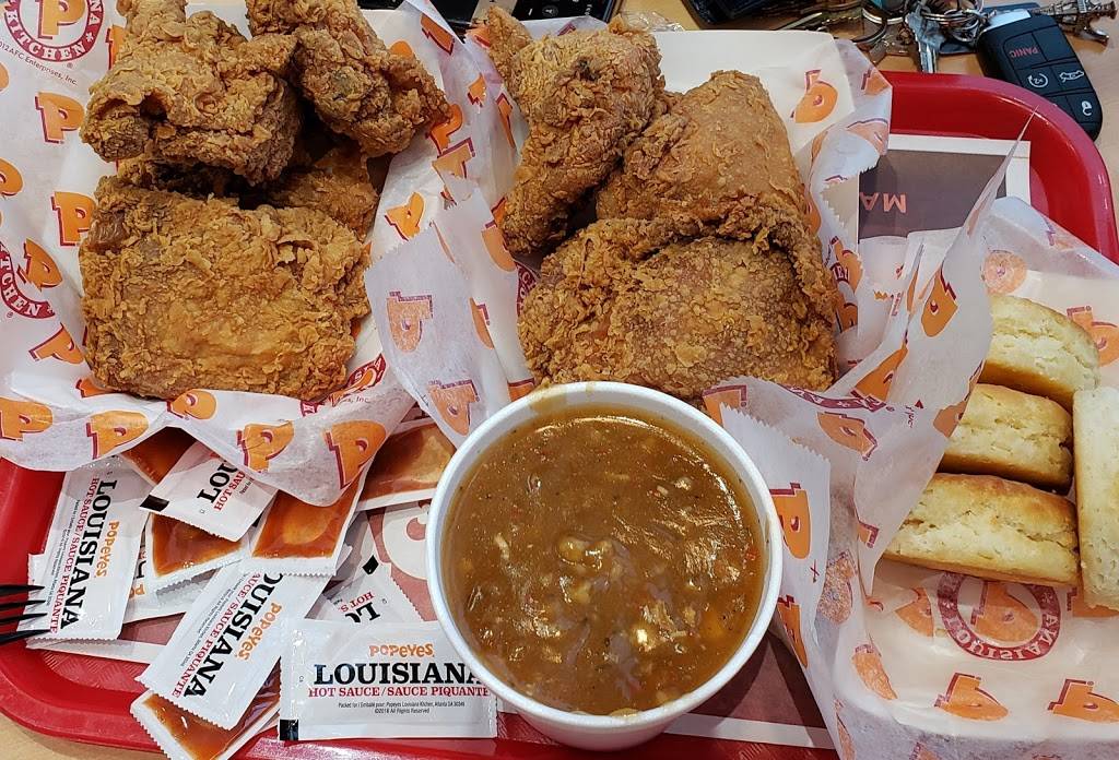 Popeyes Louisiana Chicken | restaurant | 161 Mapleview Dr W, Barrie, ON L4N 9E8, Canada | 7057373700 OR +1 705-737-3700
