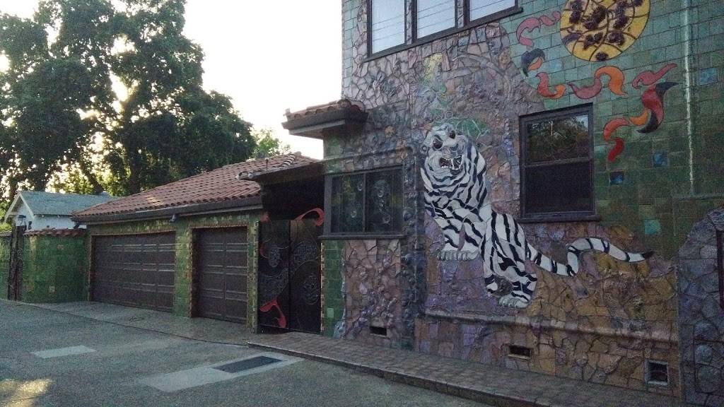 The Dragon House | restaurant | 1100 O St #3, Sacramento, CA 95814, USA | 9164488646 OR +1 916-448-8646