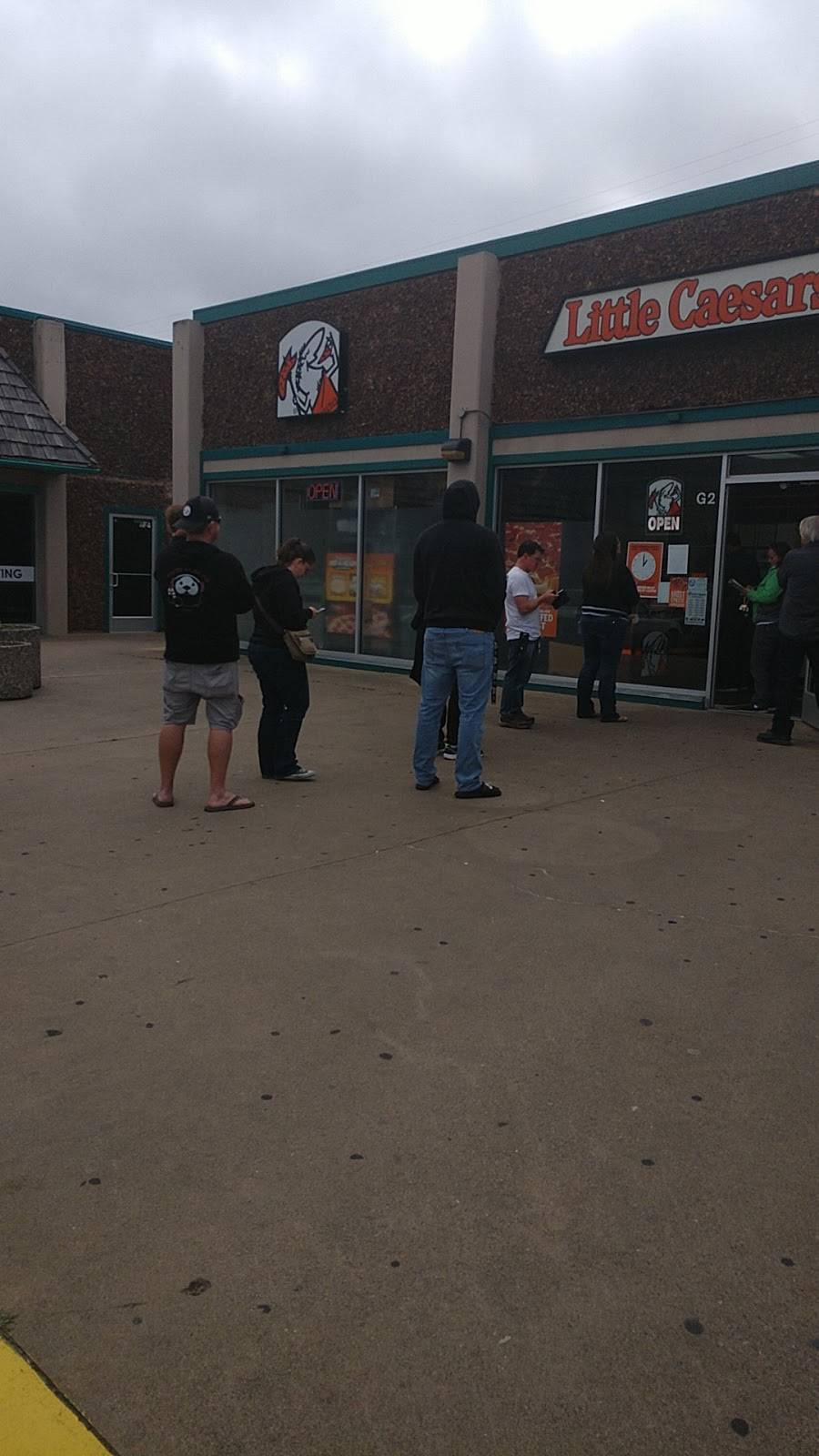 Little Caesars Pizza | meal takeaway | 1760 Fremont Blvd, Seaside, CA 93955, USA | 8313931770 OR +1 831-393-1770