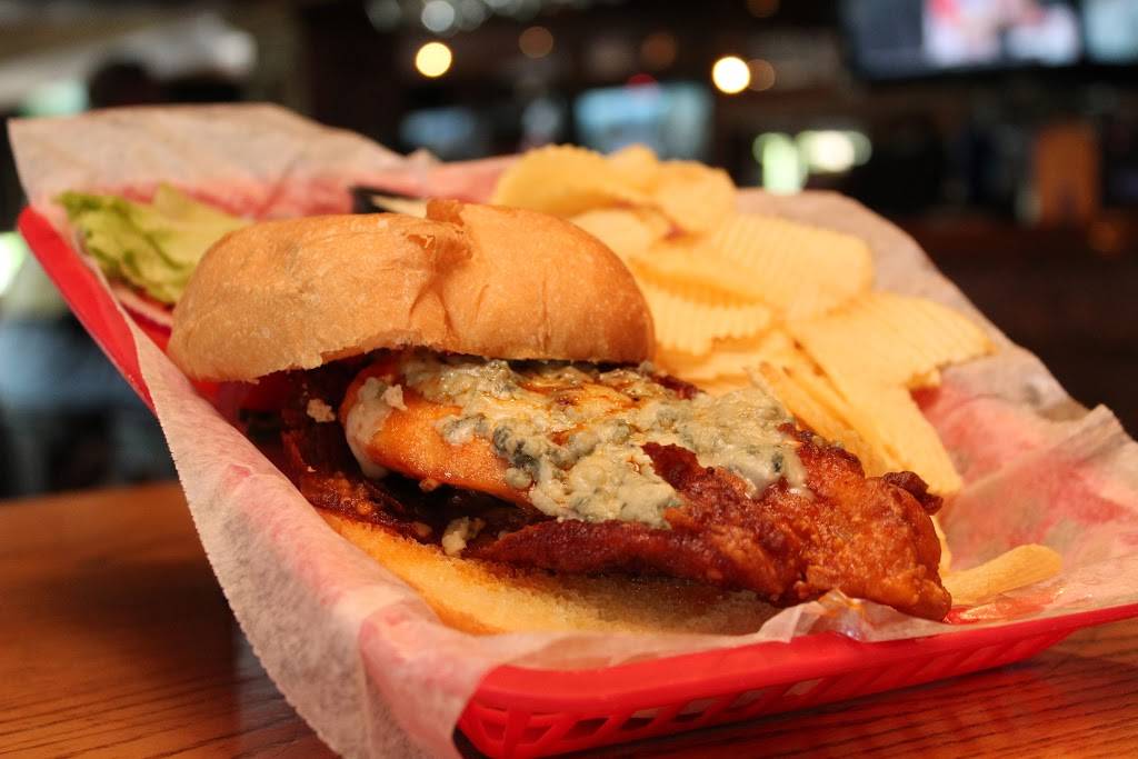 Jax 5th Ave Deli & Ale House | restaurant | 951 Greenwood Blvd, Lake Mary, FL 32746, USA | 4073233354 OR +1 407-323-3354