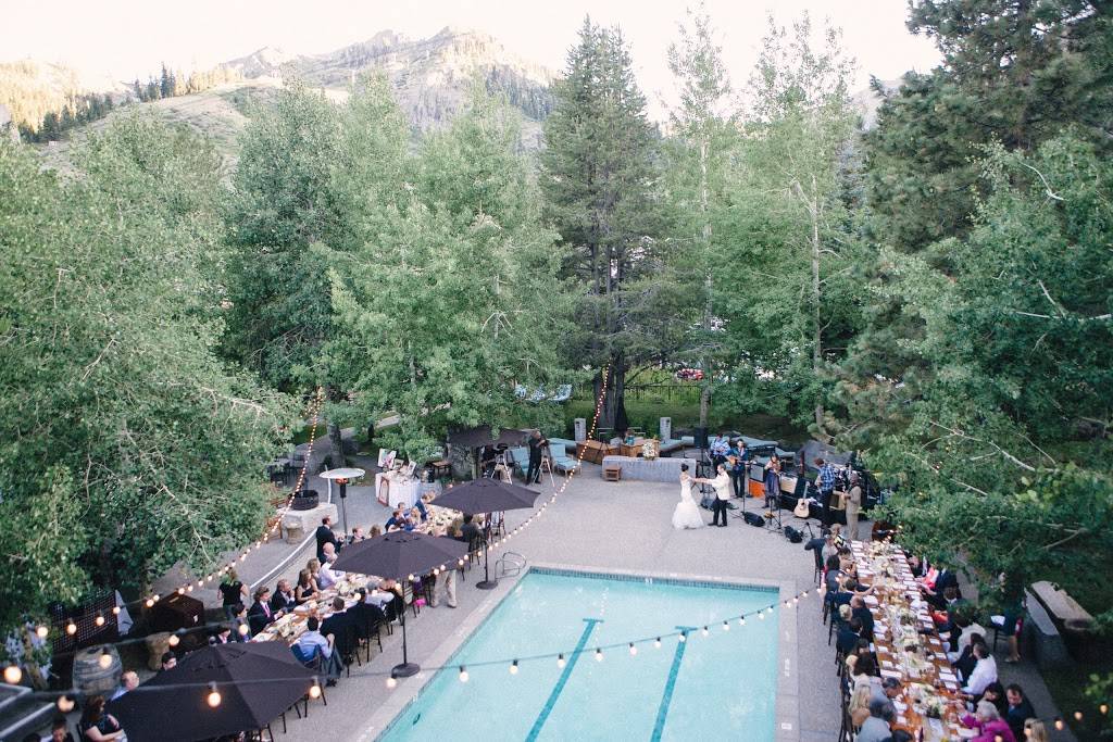 PlumpJack Squaw Valley Inn | restaurant | 1920 Squaw Valley Inn, Olympic Valley, CA 96146, USA | 5305831576 OR +1 530-583-1576