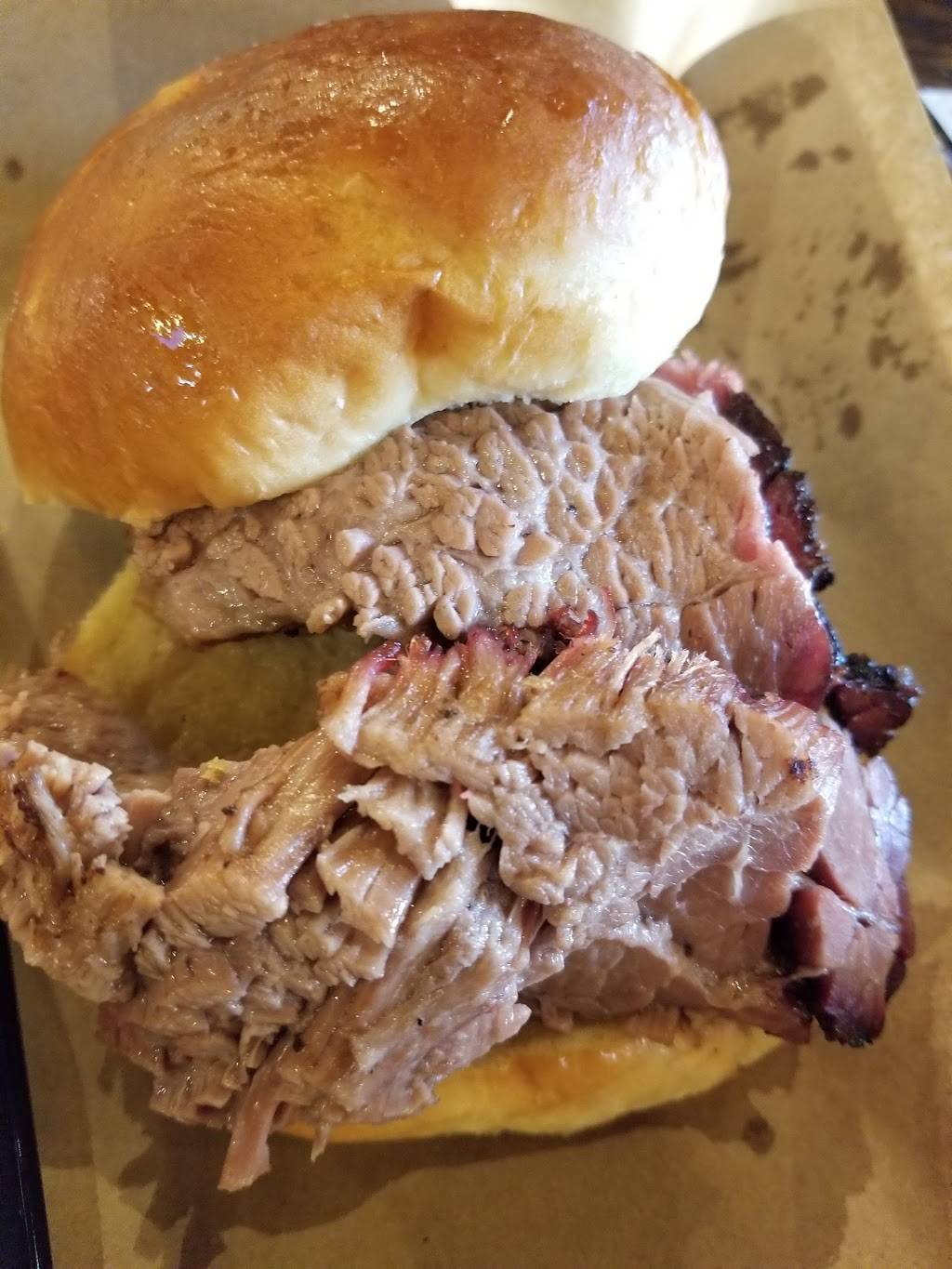 The Pour House on Derry | night club | 6200 Derry St, Harrisburg, PA 17111, USA | 7175580818 OR +1 717-558-0818