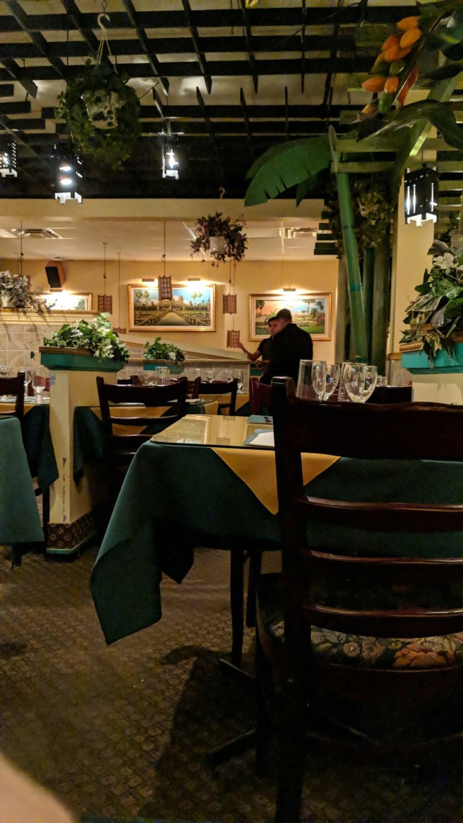 Bali-Lotus Restaurant | restaurant | 3185 Ch Ste-Foy, Québec, QC G1X 1R3, Canada | 4186566667 OR +1 418-656-6667