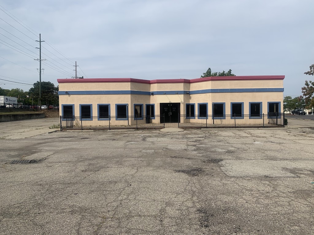 Showcase Bar & Grill | restaurant | 12140 Springfield Pike, Cincinnati, OH 45246, USA | 5137804738 OR +1 513-780-4738